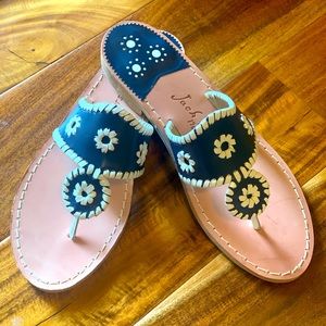 NEW Jack Rogers Sandals Size 8.5 Navy/white